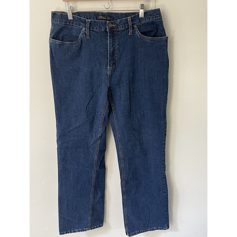 Bill Blass Jeans Modern Fit Bootcut Womens Size 14 L30 Blue Dark Wash Mid Rise